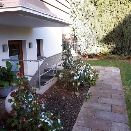 Am Ginkgo Baum דירה