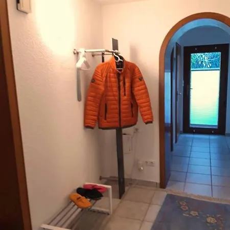 Am Ginkgo Baum באד פירמונט