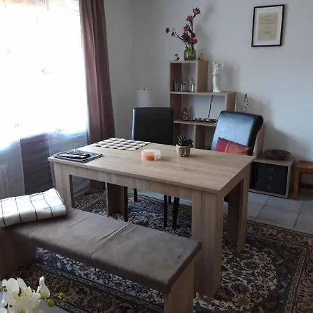 Am Ginkgo Baum באד פירמונט